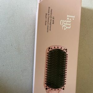L’ange Hairbrush Straightener